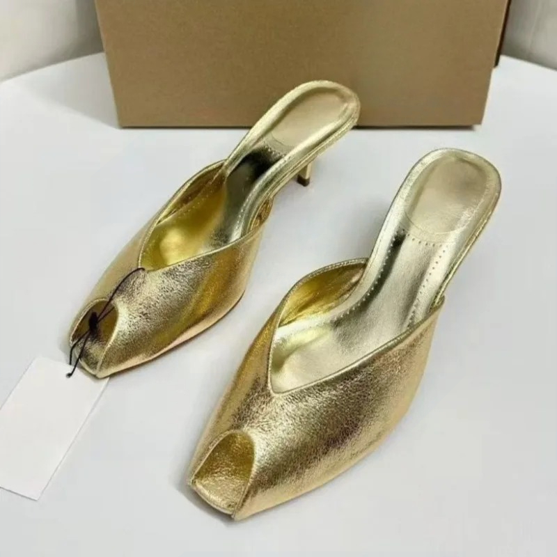 Metallic Heel Sandal - Kadınlar İçin Tasarımcı Altın Rengi Mül