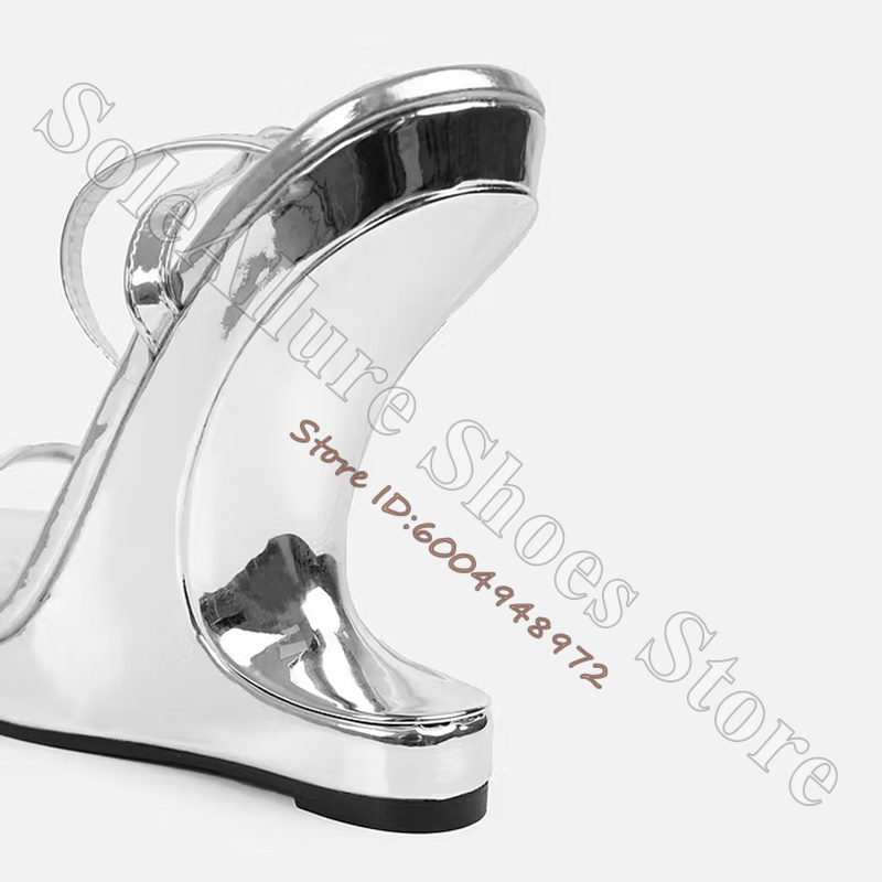Gümüş Metalik Kesik Detaylı Do - Metallic Heel Sandal incelemesi ve fiyatı