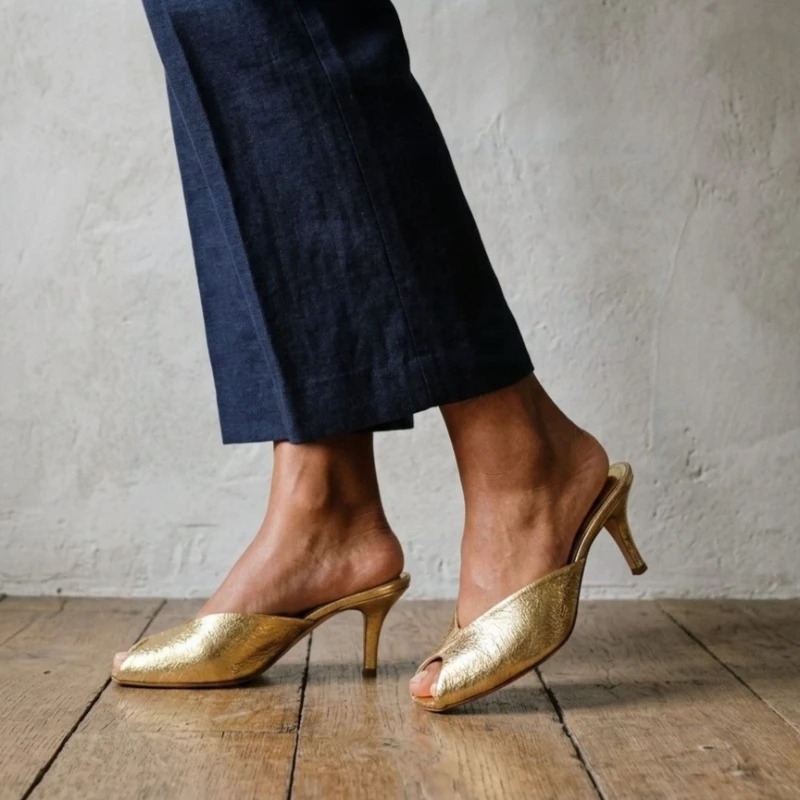 Kadınlar İçin Tasarımcı Altın  - Metallic Heel Sandal incelemesi ve fiyatı